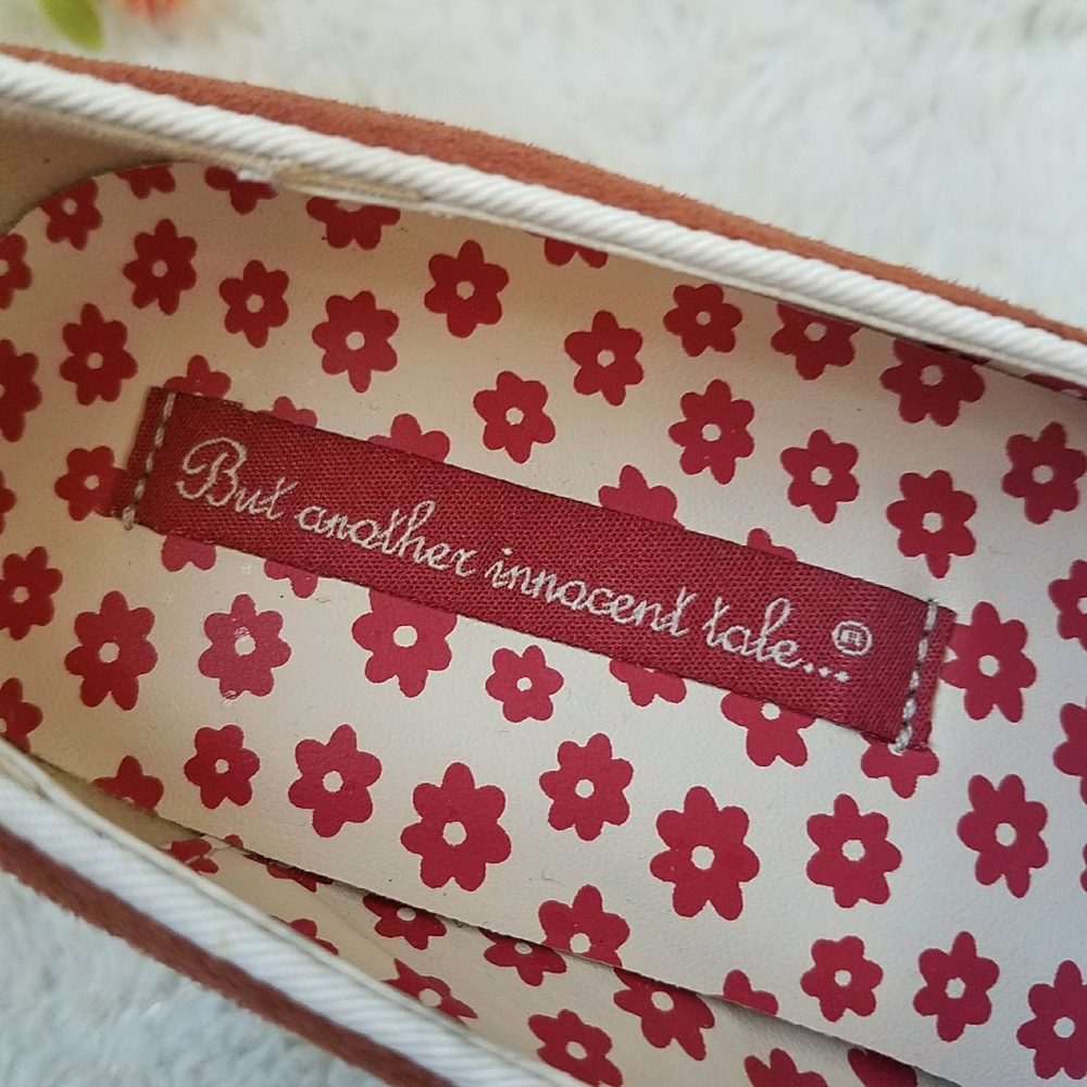 B.a.i.t. But Another Innocent Tale Floral Heels - Picture 9 of 12